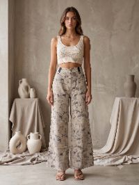 High-Waist Abstract Acid-Wash Wide-Leg Cream Jeans High-Waist Abstract Acid-Wash Wide-Leg Cream Jeans